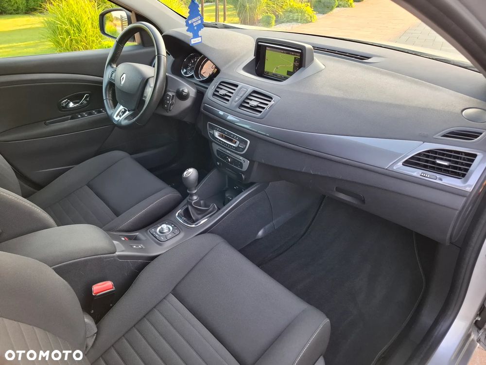 Renault Megane ENERGY TCe 130 LIMITED - 39