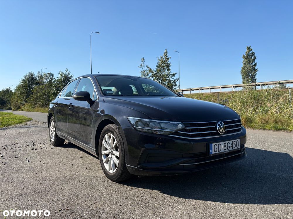 Volkswagen Passat 2020 photo 2