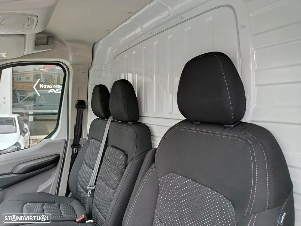 Maxus DELIVER 9 - 25