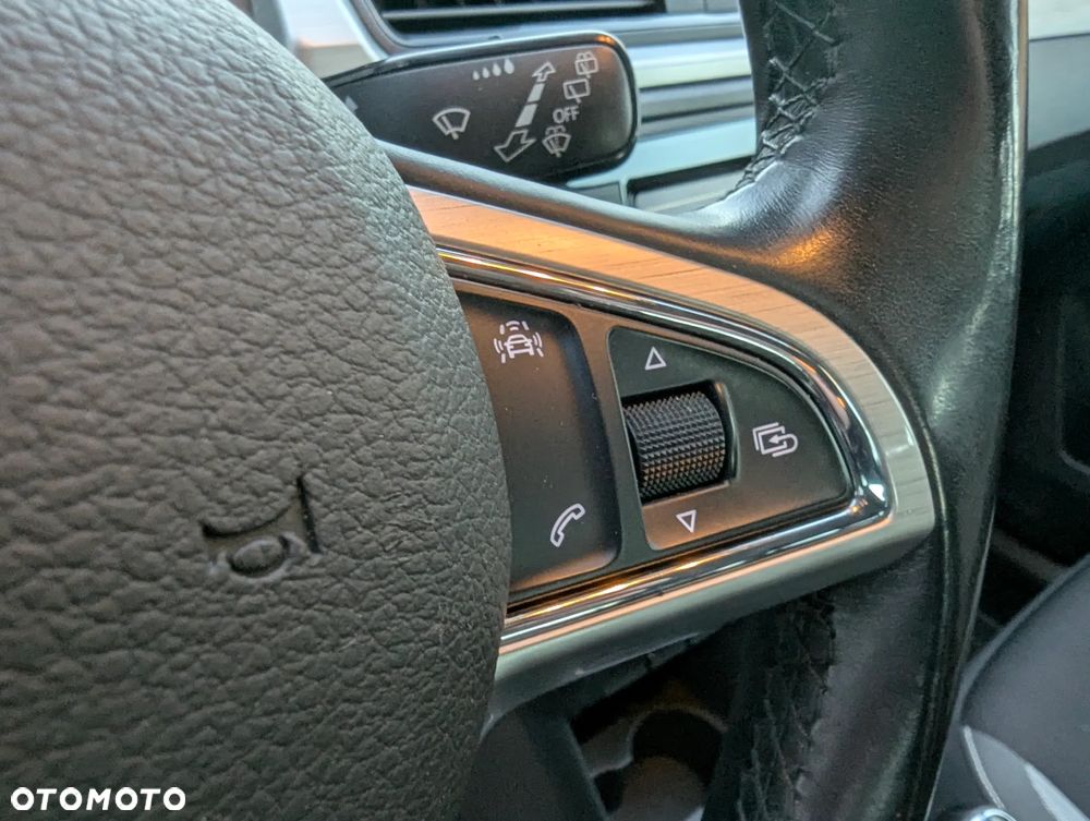 Skoda RAPID Spb 1.4 TDI DPF Joy - 20