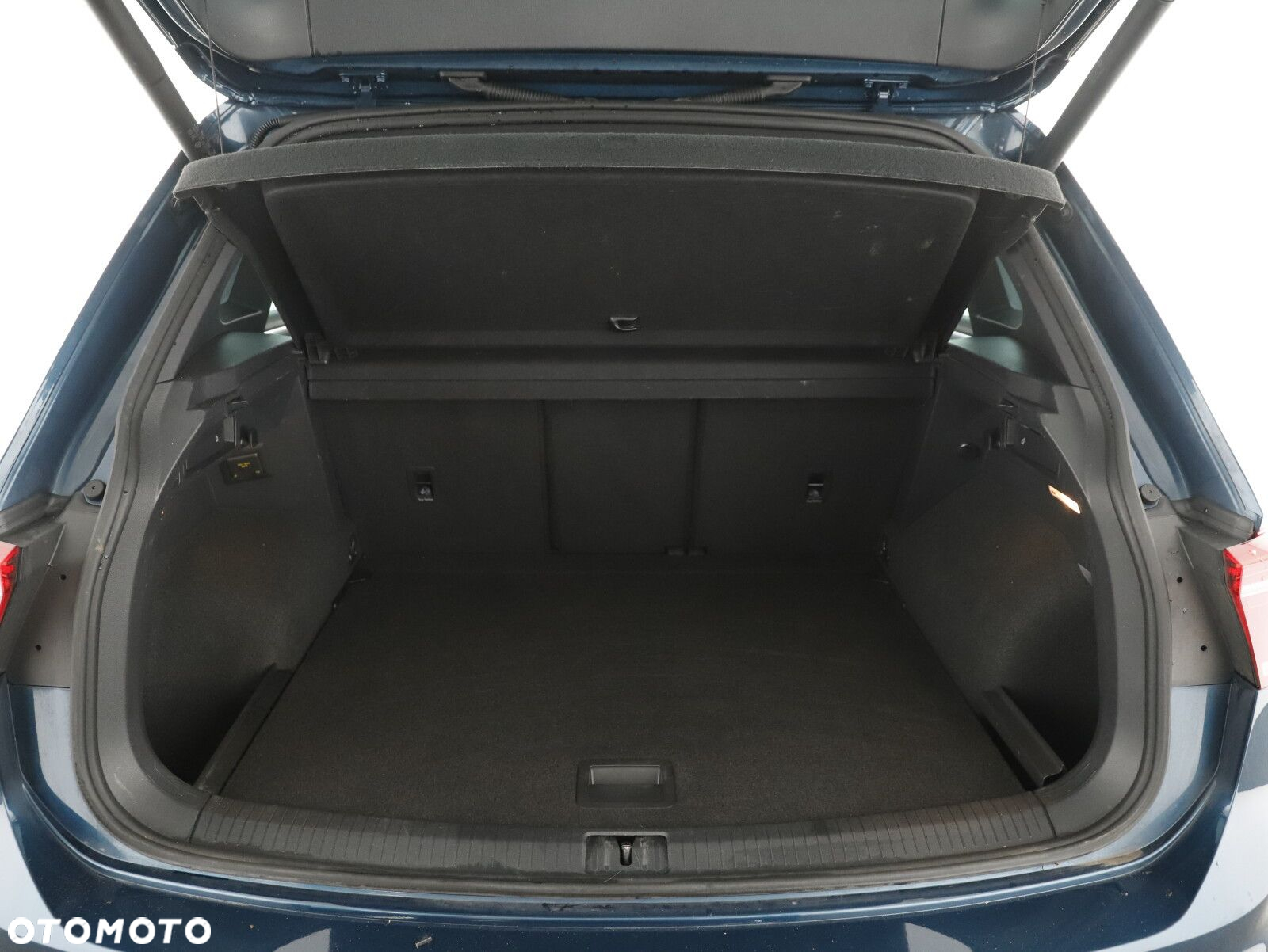 Volkswagen Tiguan - 24