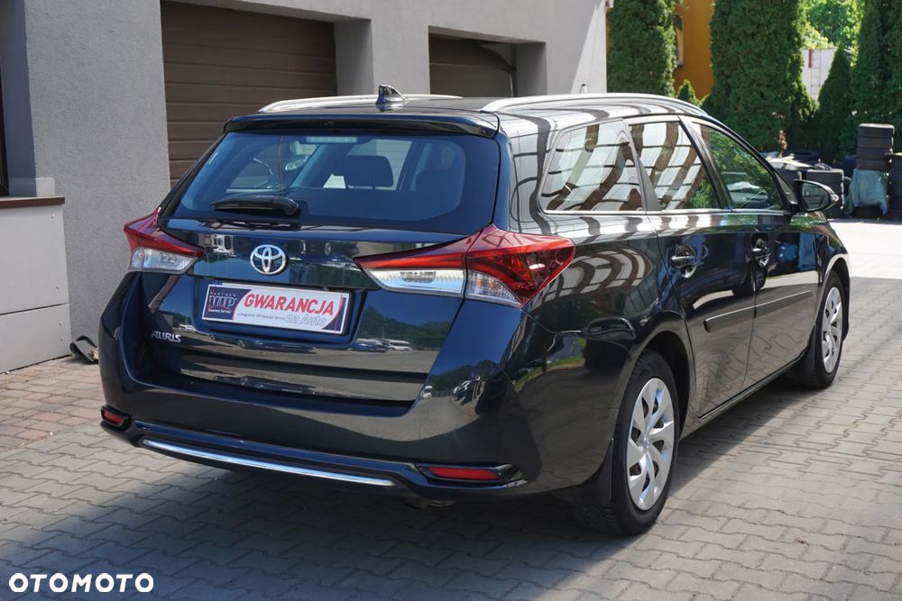 Toyota Auris 1.6 Comfort - 3