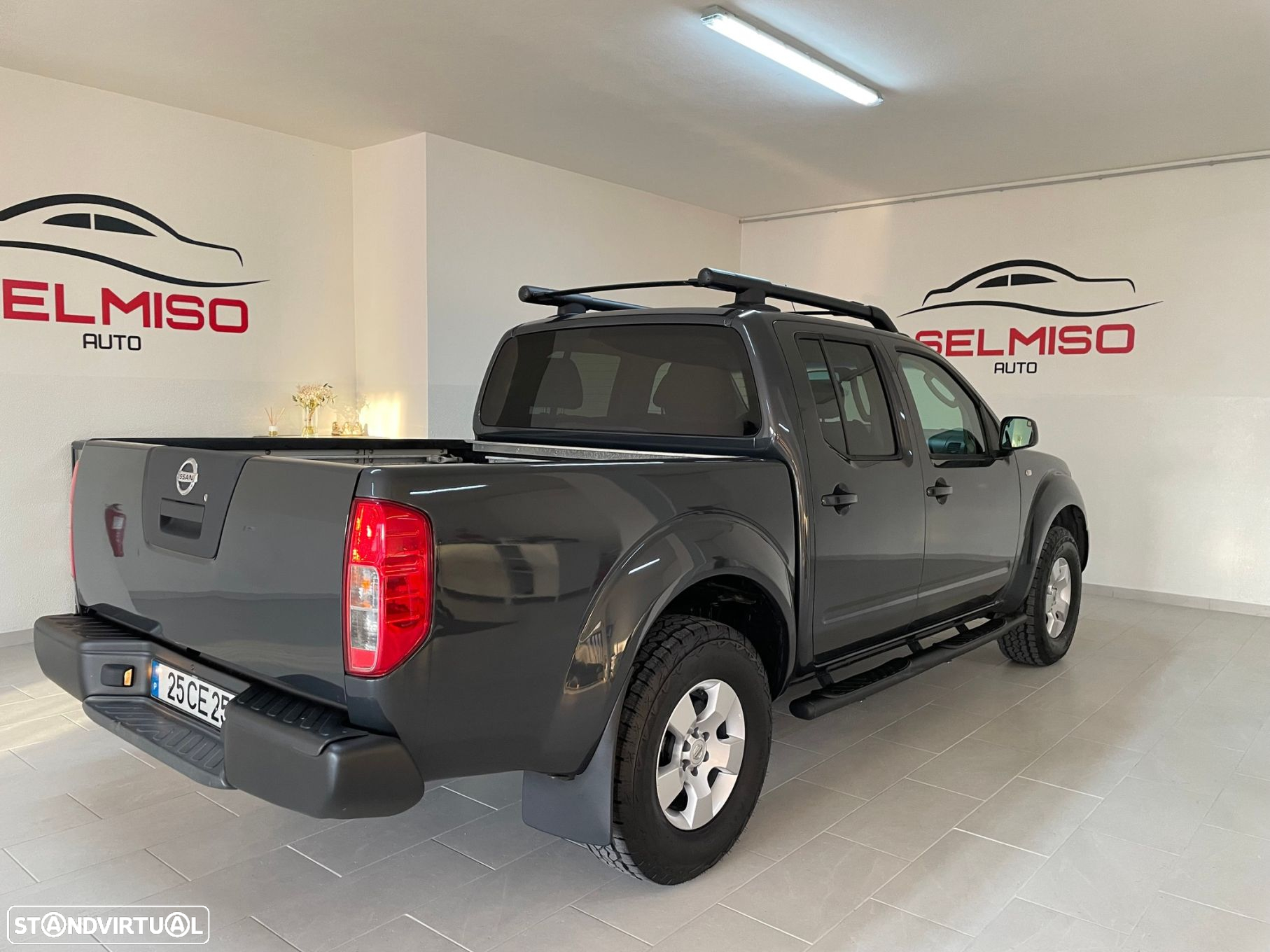 Nissan Navara 2.5 dCi CD LE - 5