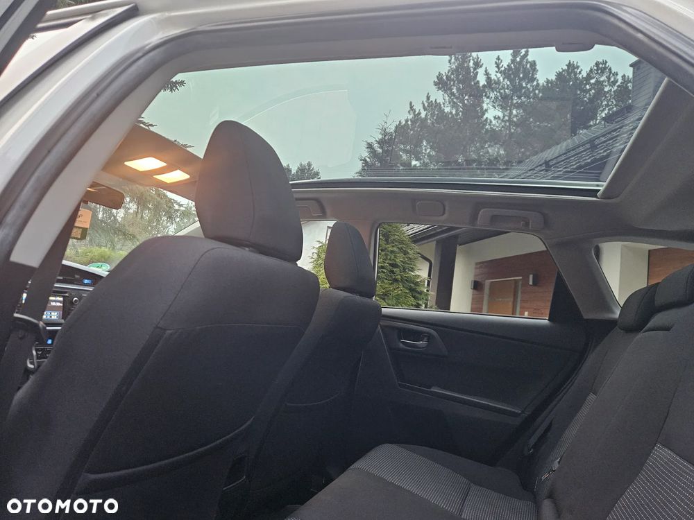 Toyota Auris - 31
