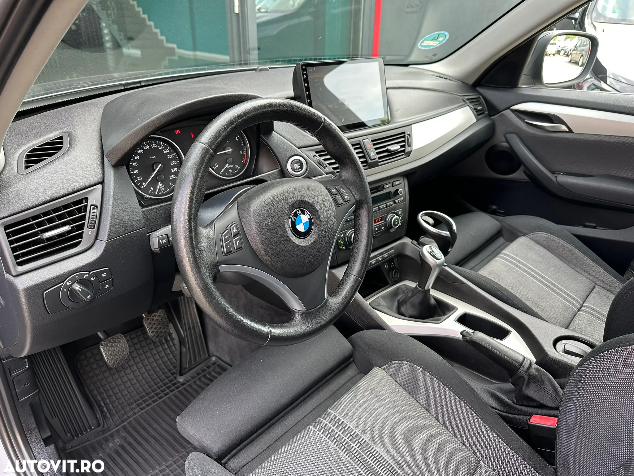 BMW X1 xDrive18d Sport Line - 13