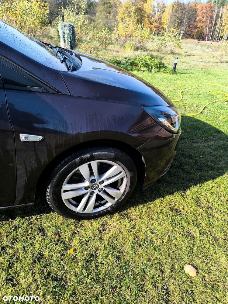 Opel Astra - 10