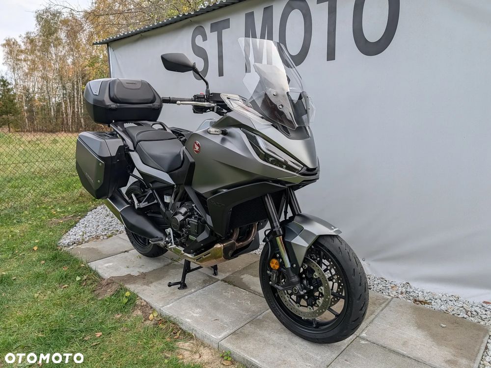 Honda NT