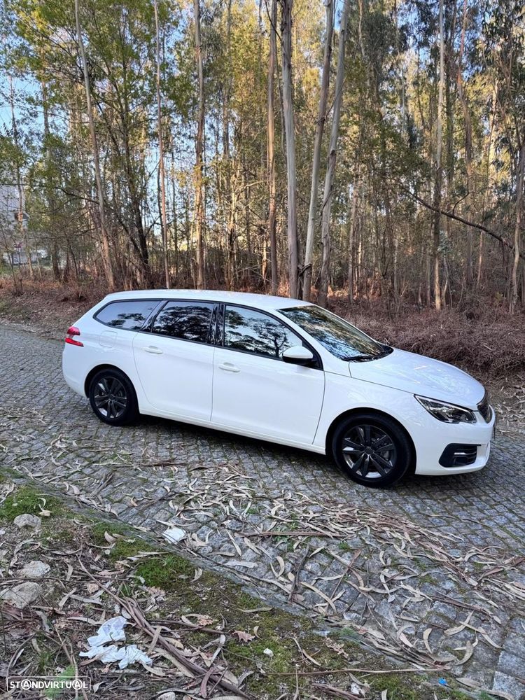 Peugeot 308 SW 1.5 BlueHDi Business Line - 4