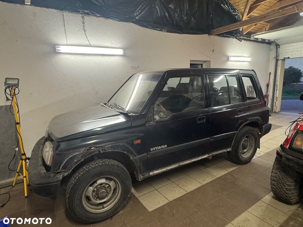 Suzuki Vitara 1.6 JLX Metal Top - 12