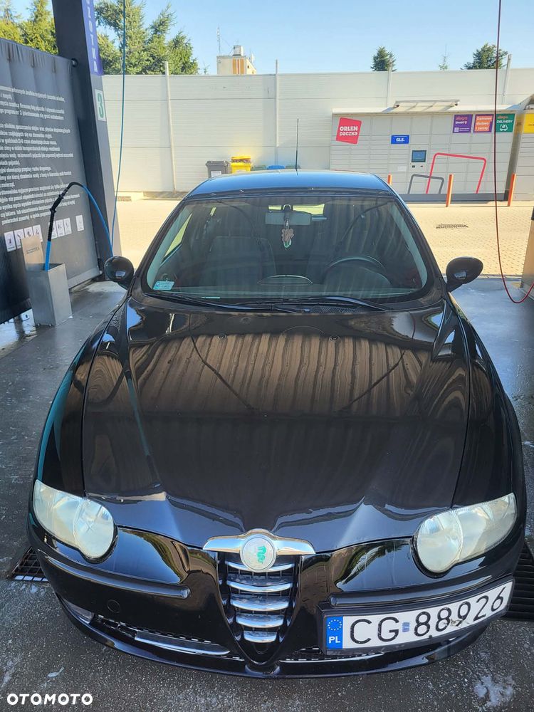 Alfa Romeo 147 1.6 Twin Spark 16V - 5