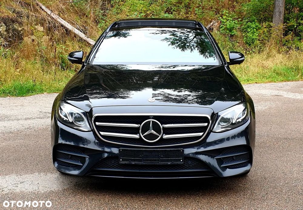 Mercedes-Benz Klasa E 200 9G-TRONIC AMG Line - 19