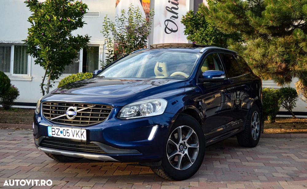 Volvo XC 60 D5 AWD Geartronic Ocean Race - 4