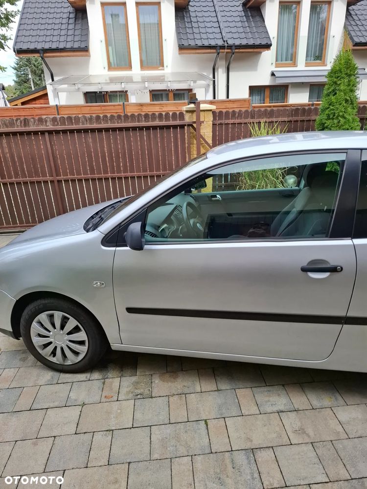 Volkswagen Polo 1.2 - 9