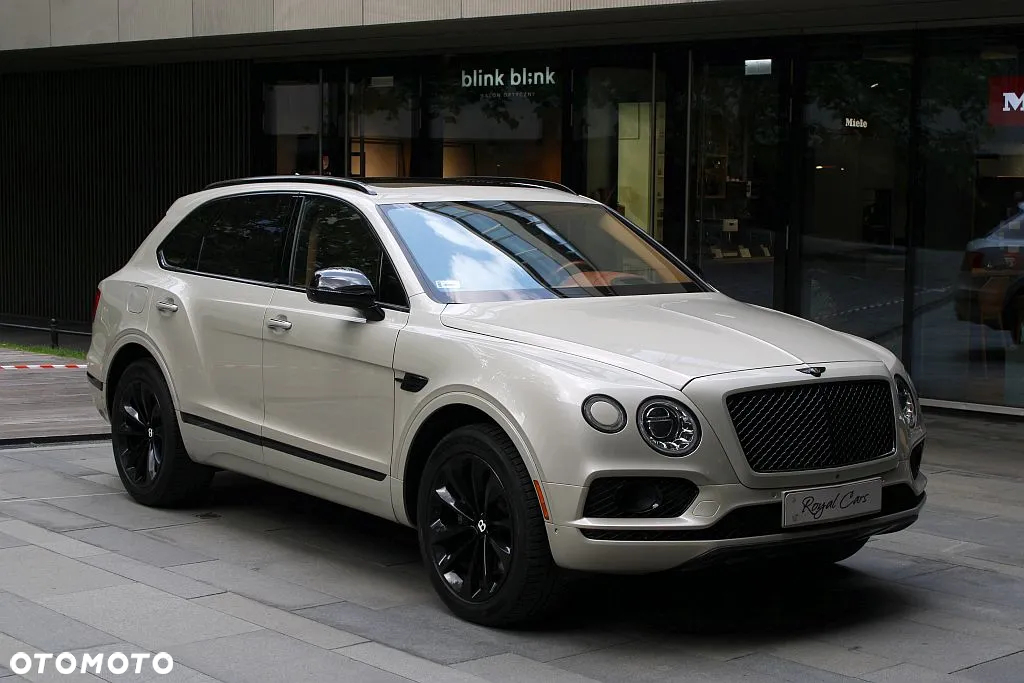 Bentley Bentayga W12 - 2