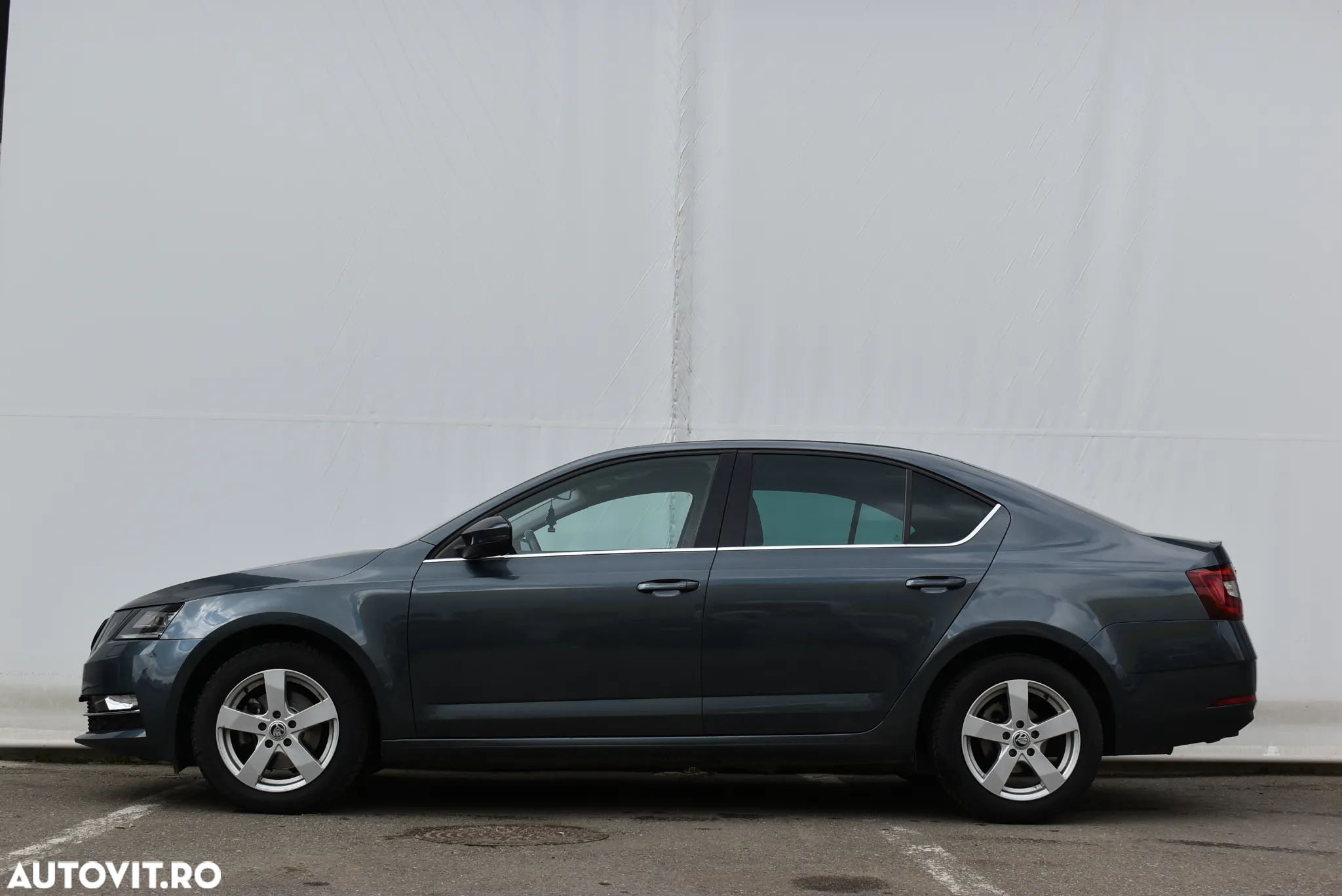 Skoda Octavia 1.5 TSI DSG Style - 3