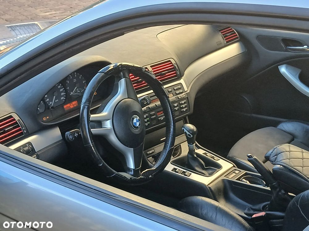 BMW Seria 3 318Ci - 18