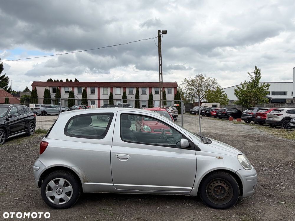 Toyota Yaris 1.3 Automatik Sol - 2