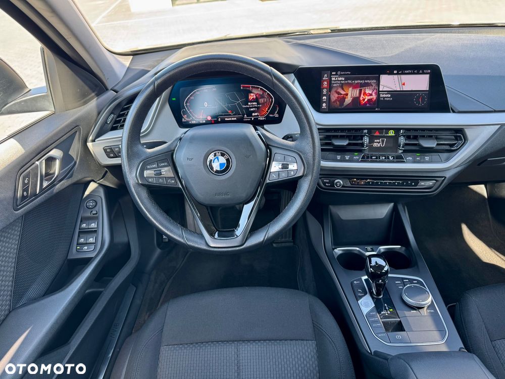 BMW Seria 1 118d Advantage sport - 12