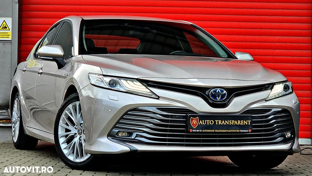 Toyota Camry 2.5 Hybrid Business - 2