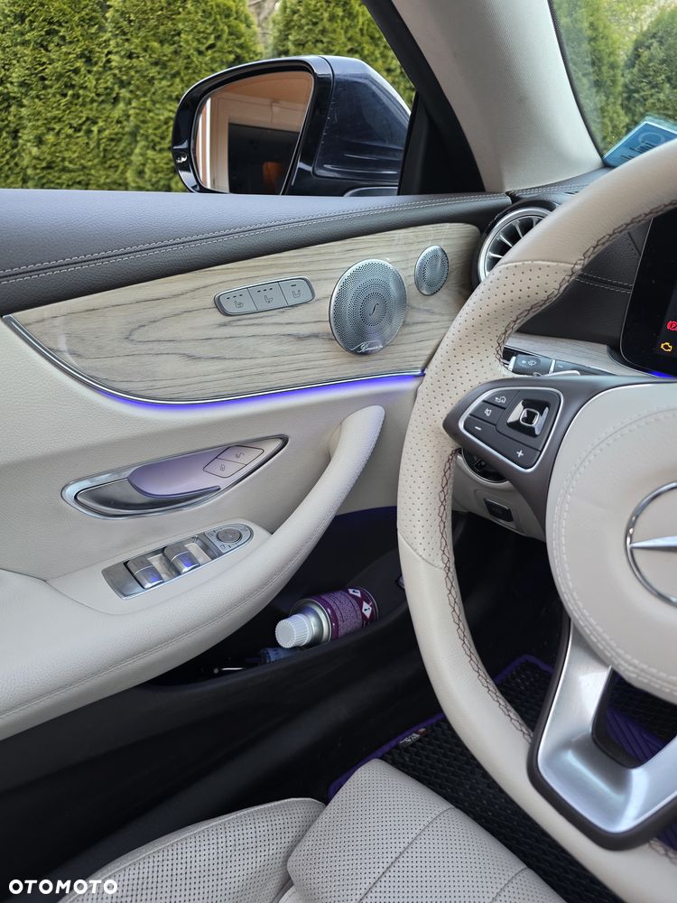 Mercedes-Benz Klasa E 220 d 4-Matic 9G-TRONIC - 8