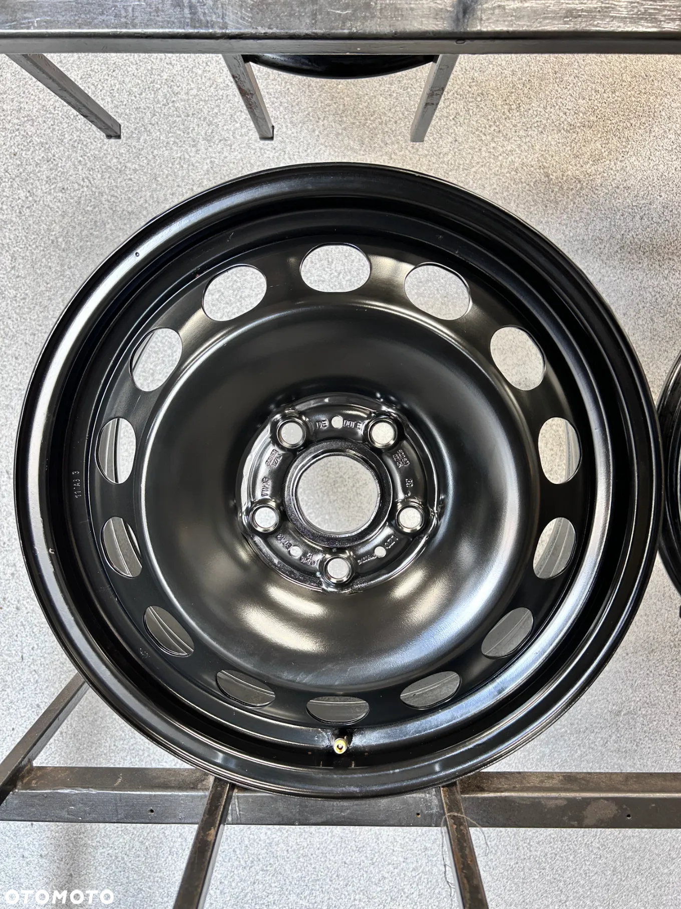4 FELGI STAL. VW T-ROC,GOLF 8,JETTA,AUDI Q2 16'' 6J ET43 NR: 5Q0 601027 CJ - 4