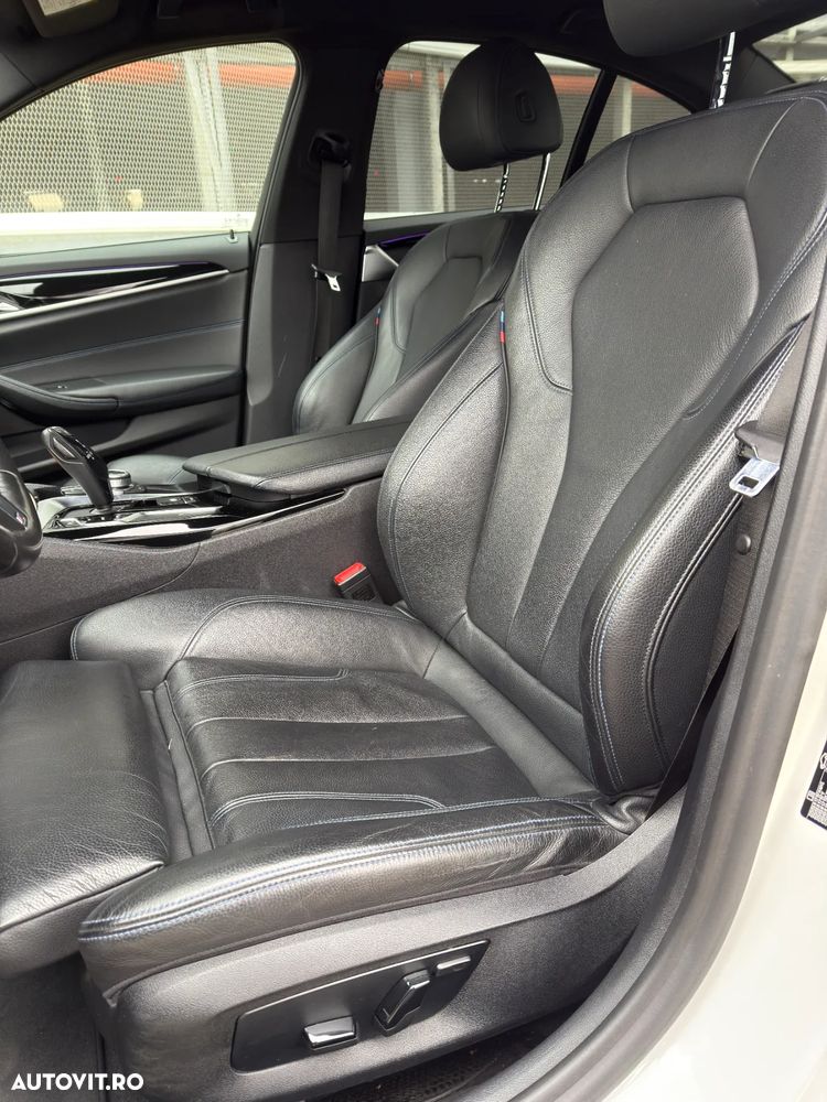 BMW Seria 5 530i Aut. M Sport Edition - 13