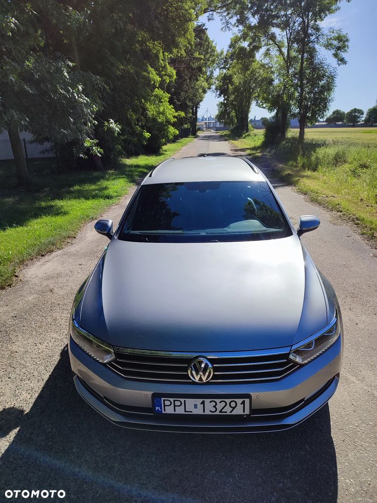 Volkswagen Passat 2.0 TDI SCR DSG Comfortline - 14