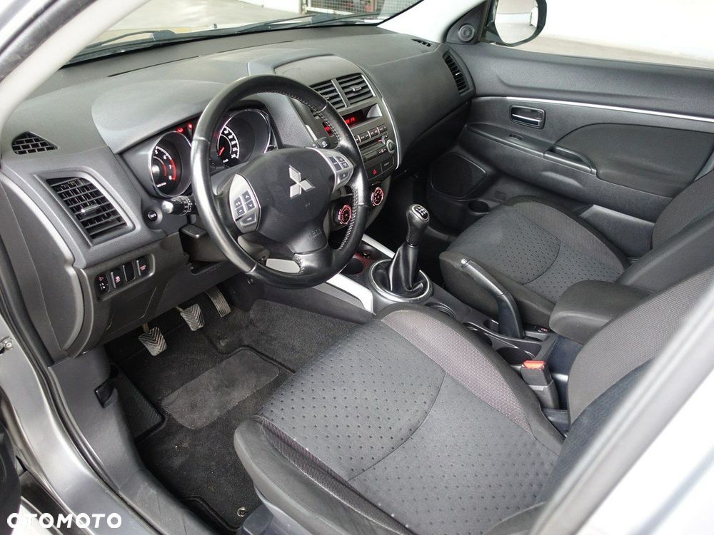 Mitsubishi ASX 1.6 2WD Edition - 12