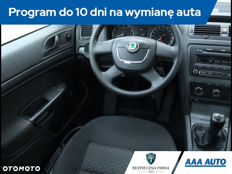 Skoda Octavia - 8