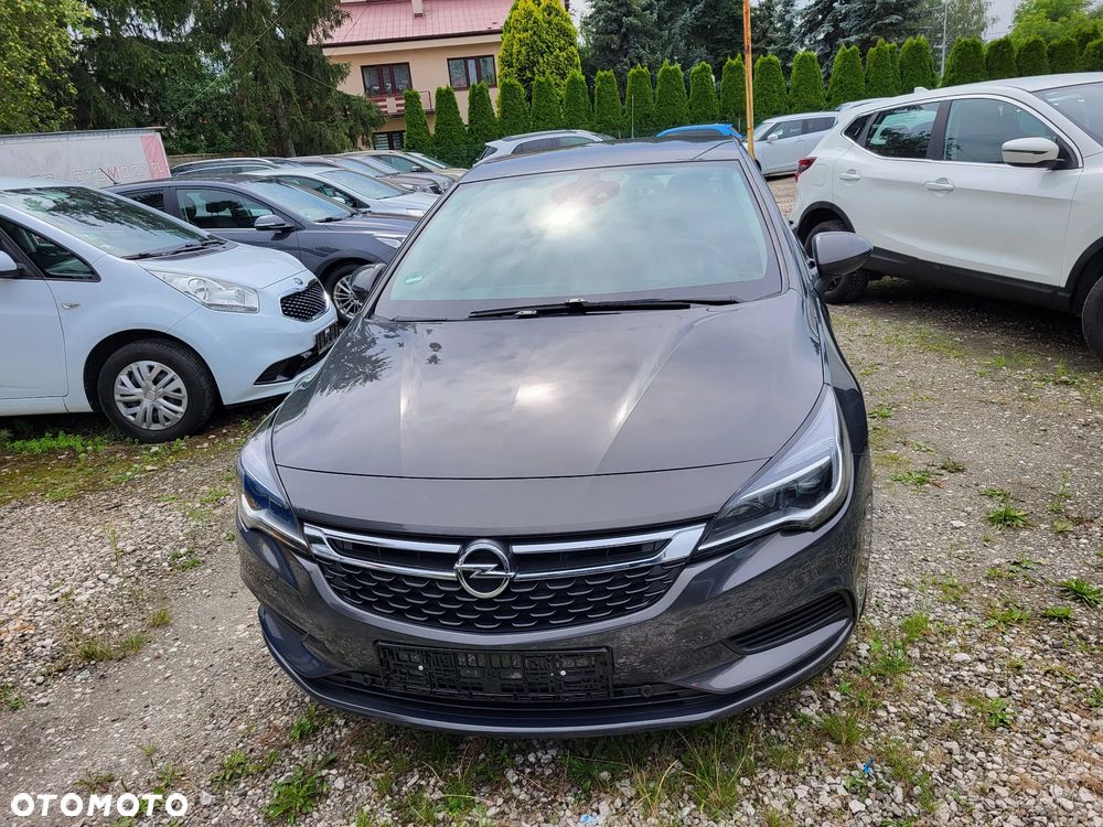 Opel Astra 1.4 Turbo Innovation - 2