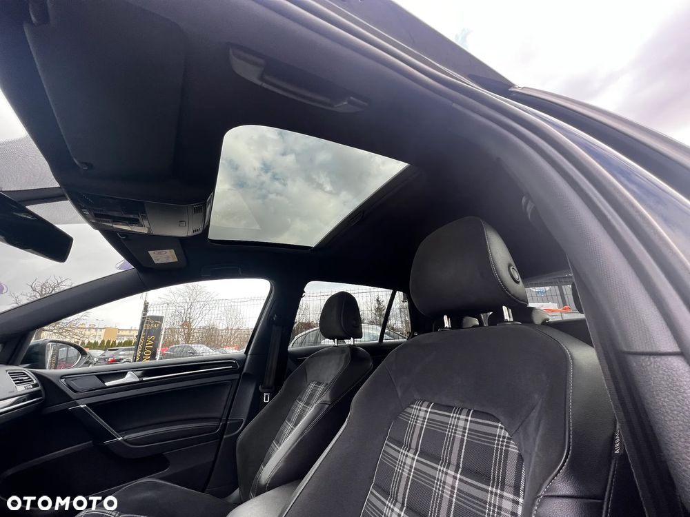 Volkswagen Golf GTD (BlueMotion Technology) DSG - 22