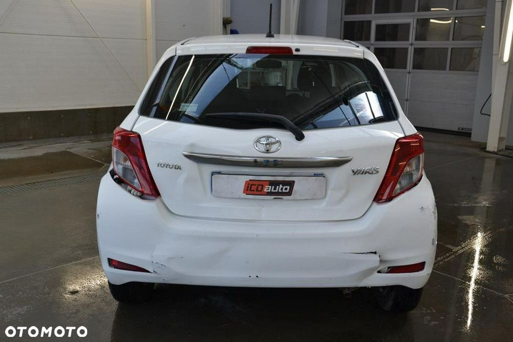 Toyota Yaris - 6