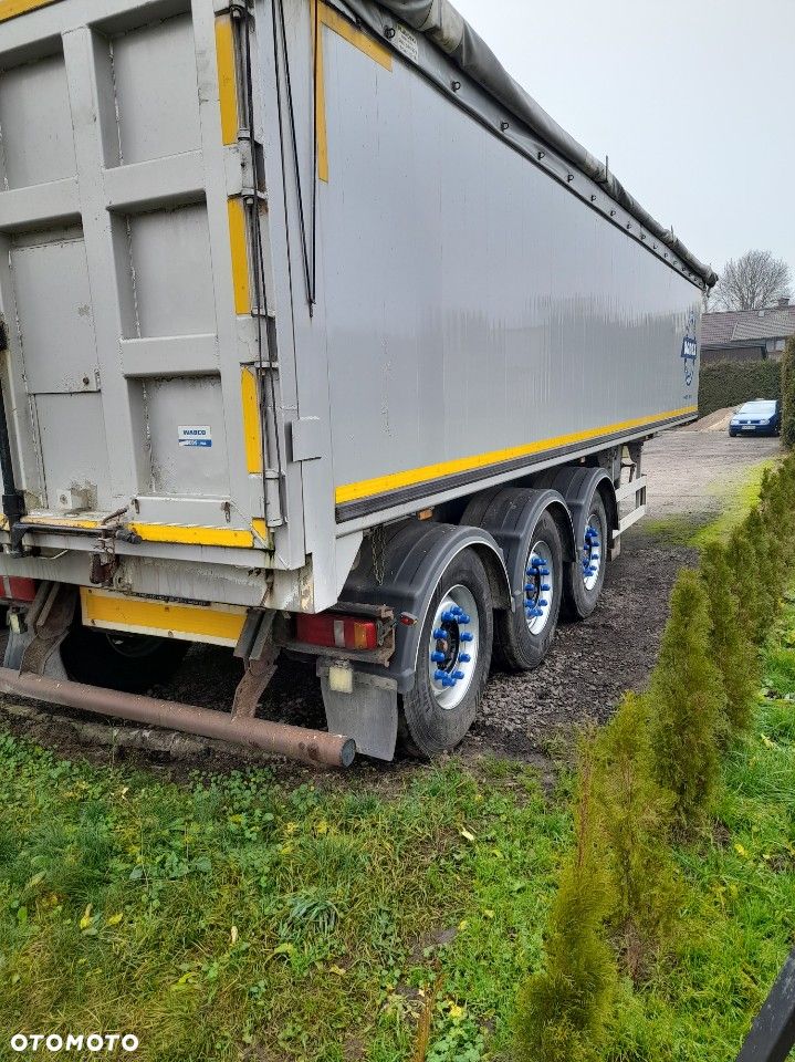 Scania R440 z 2013, naczepa Schmitz i naczepa Bodex - 6