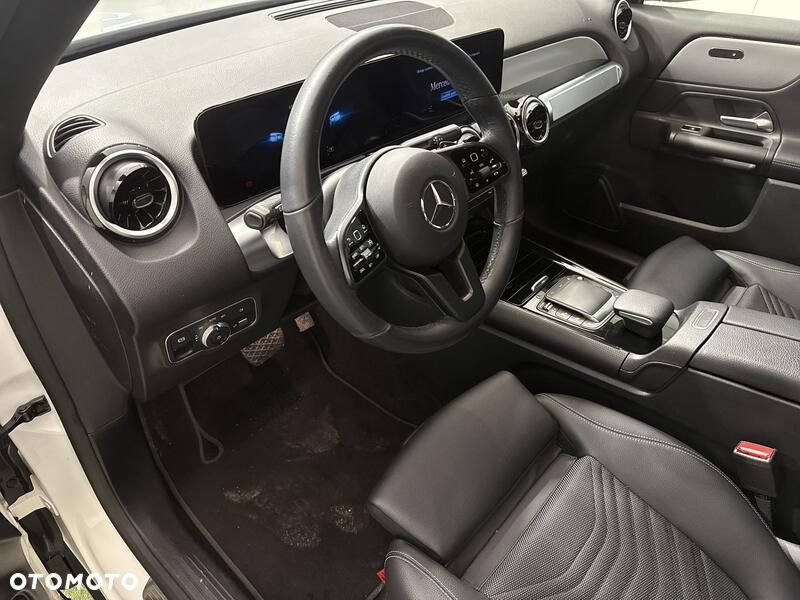 Mercedes-Benz GLB 200 7G-DCT - 10