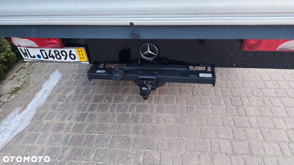 Mercedes-Benz Sprinter - 13
