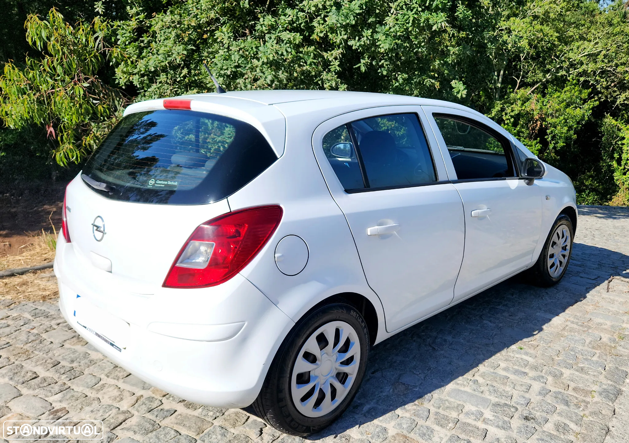 Opel Corsa 1.3 CDTi Enjoy EcoFLEX - 11