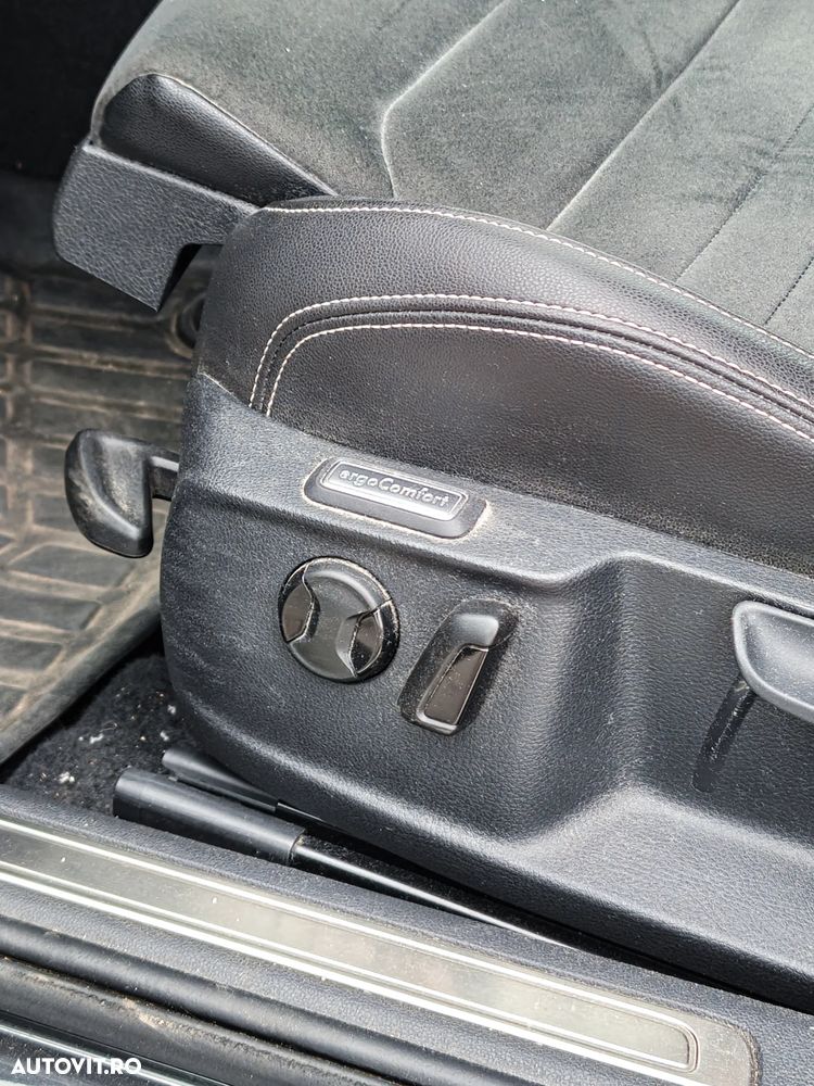Volkswagen Passat 2.0 TDI DSG Advance - 13