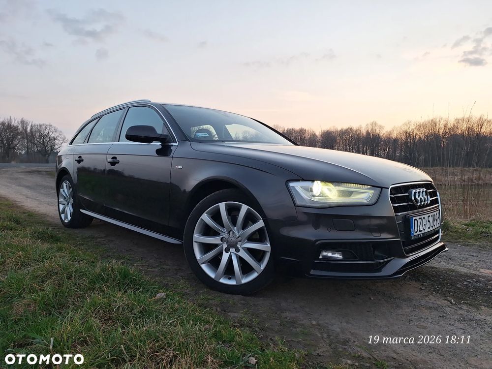 Audi A4 Avant 2.0 TDI DPF S line Sportpaket - 2