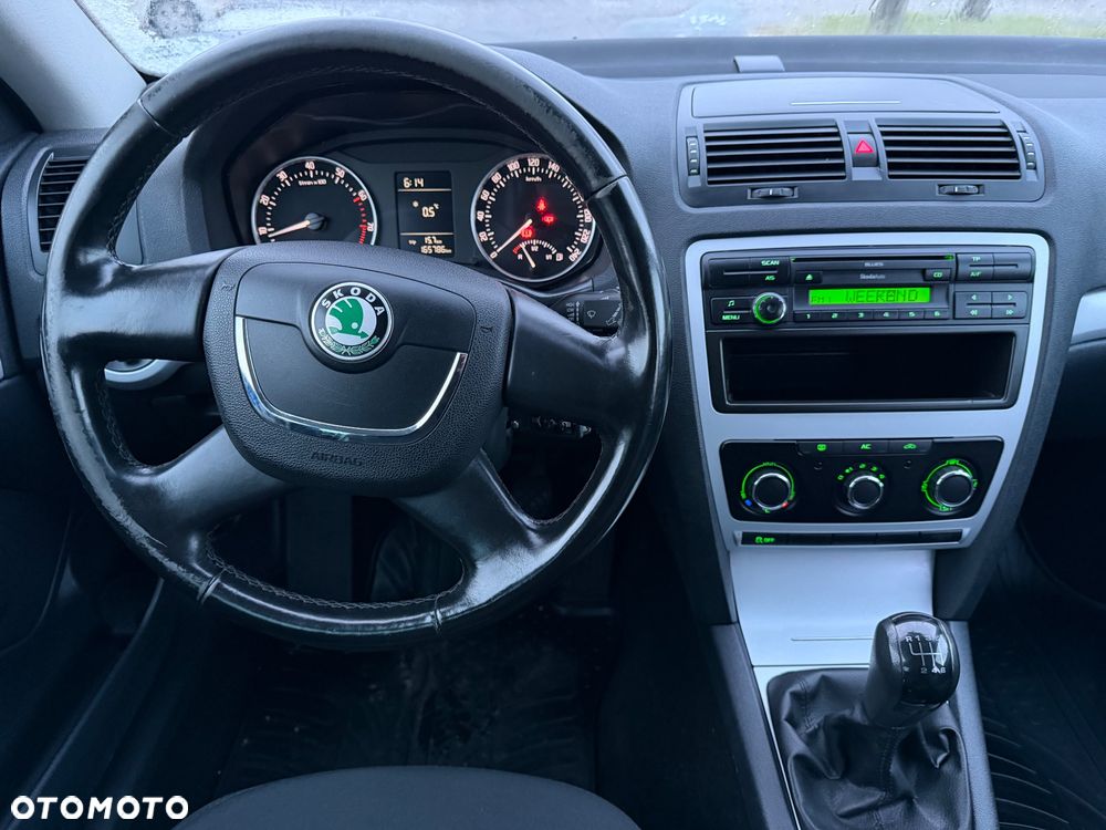 Skoda Octavia 1.4 TSI IMPULS EDITION - 11