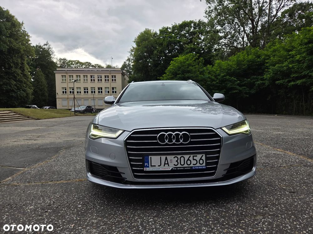 Audi A6 - 4