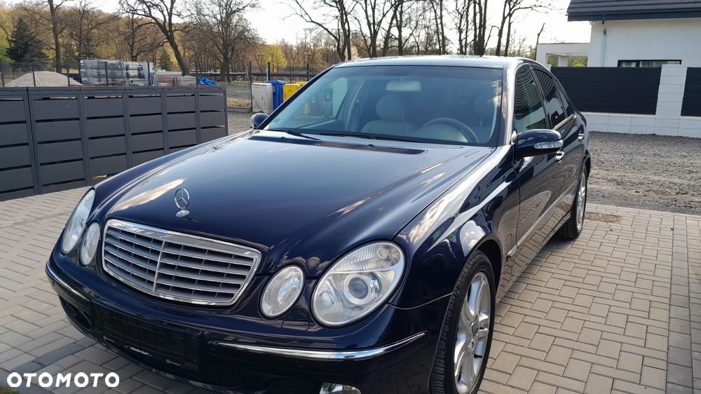 Mercedes-Benz Klasa E 320 Elegance - 6