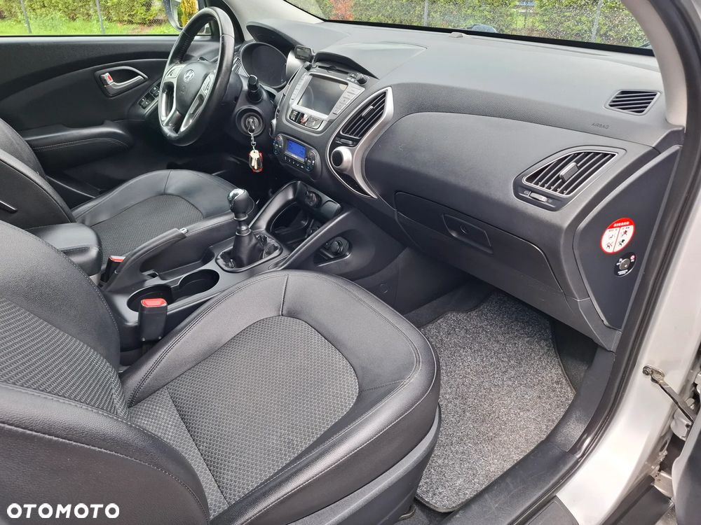 Hyundai ix35 1.6 GDI Premium 2WD - 21