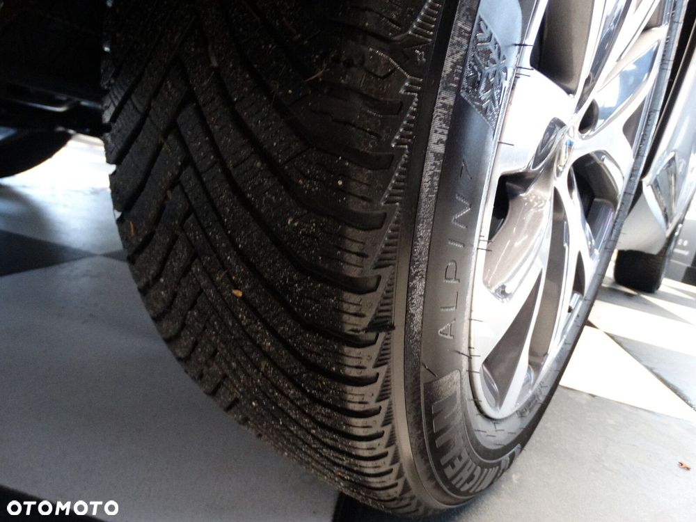 Renault Espace 1.6 dCi Energy Initiale Paris EDC - 33