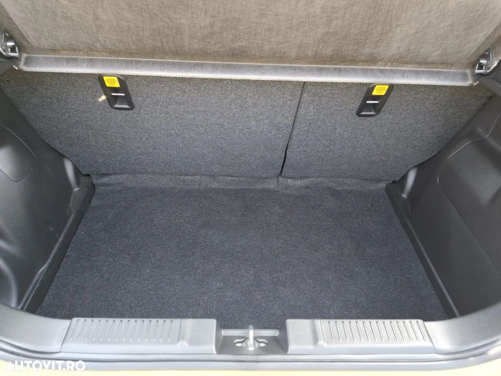 Suzuki Swift 1.2 Dualjet 12V MHEV Spirit - 13