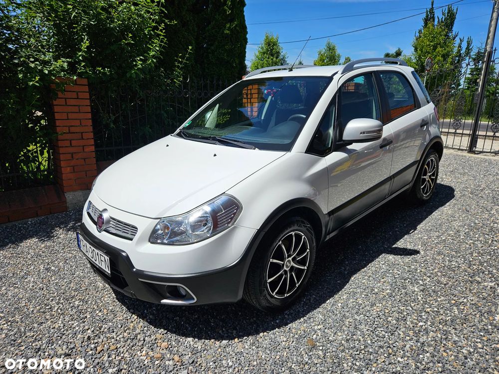 Fiat Sedici - 1