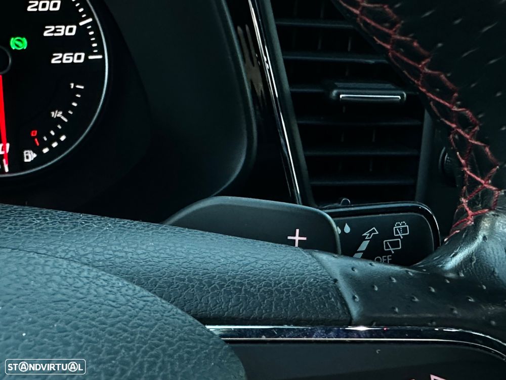 SEAT Leon 2.0 TDI DPF S&S DSG FR - 16