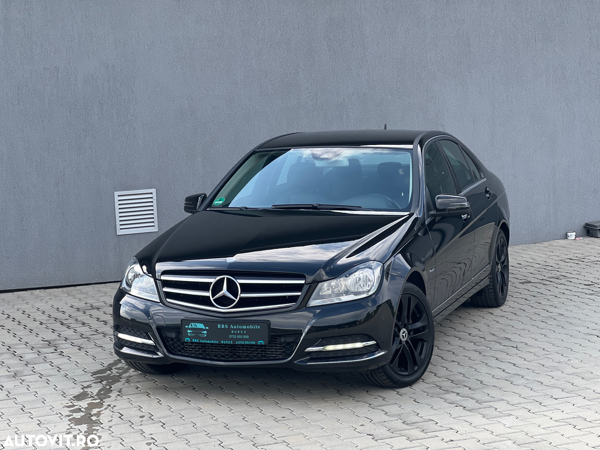 Mercedes-Benz C 180 CGI BlueEFFICIENCY Avantgarde - 24