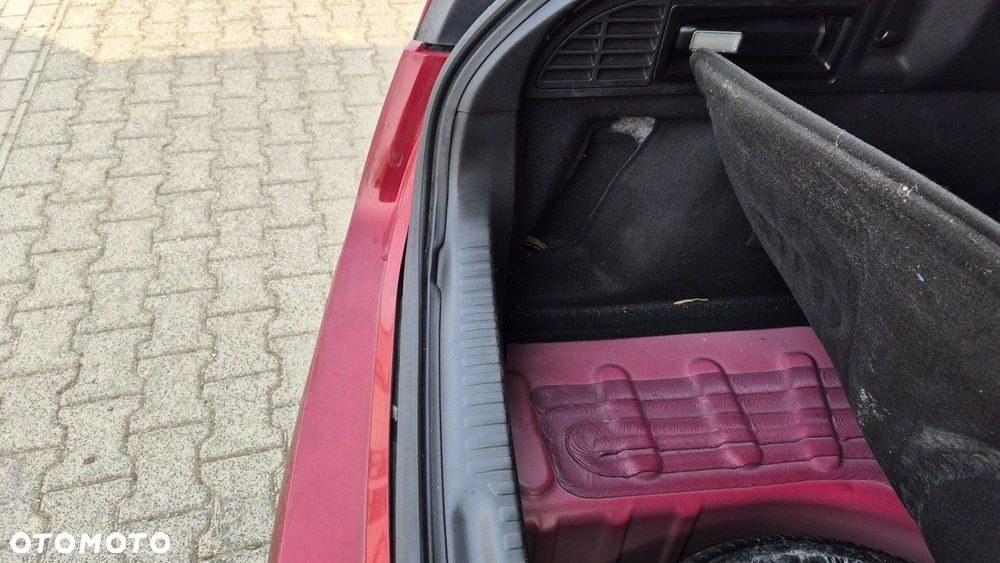 Citroën DS4 1.6 HDi SoChic - 18