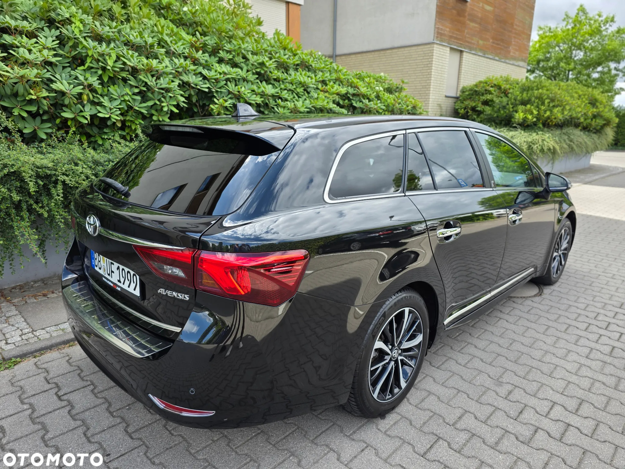 Toyota Avensis Touring Sports 1.8 Team Deutschland - 7