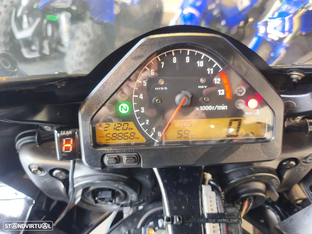 Honda CBR 1000RR - 11